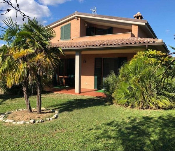 casa indipendente in vendita a Perugia in zona San Sisto