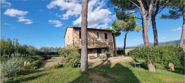 casa indipendente in vendita a Perugia in zona Sant'Enea