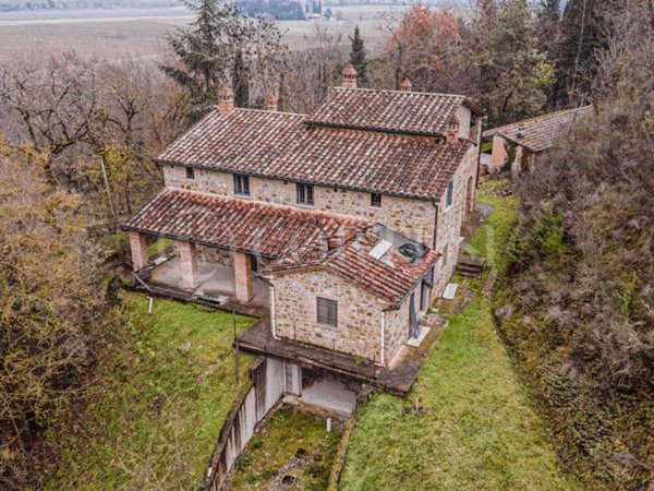 casa indipendente in vendita a Perugia in zona Montelaguardia