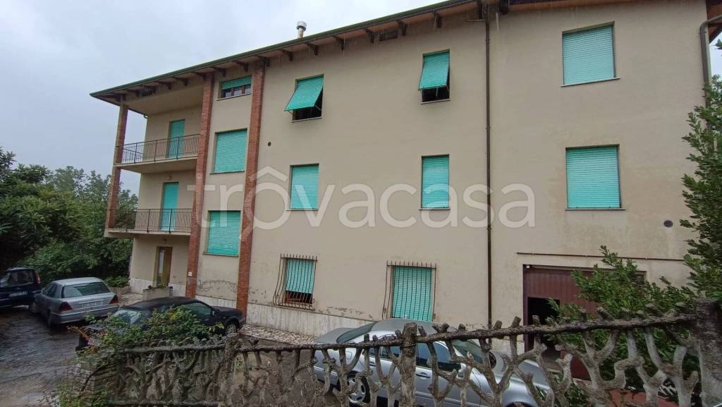 appartamento in vendita a Perugia in zona Piccione