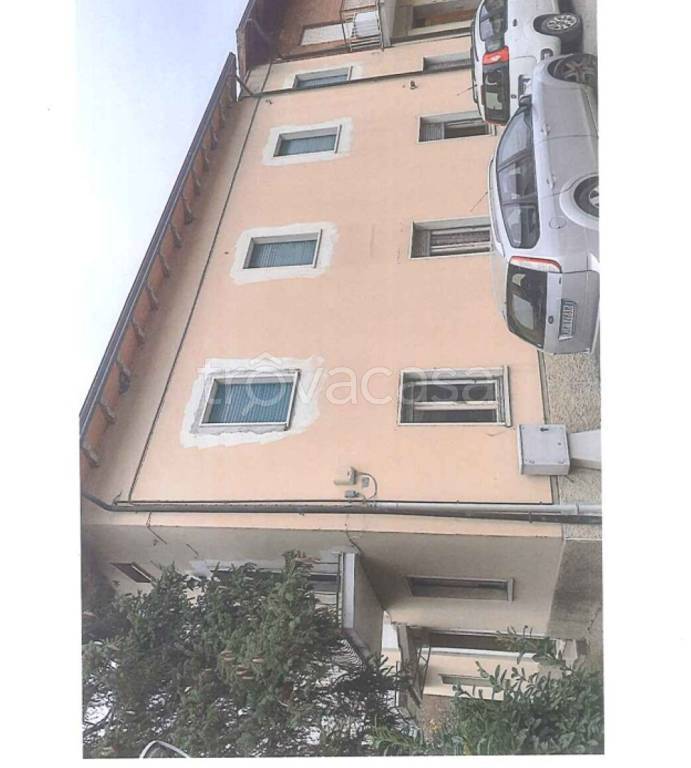 appartamento in vendita a Perugia in zona Parlesca