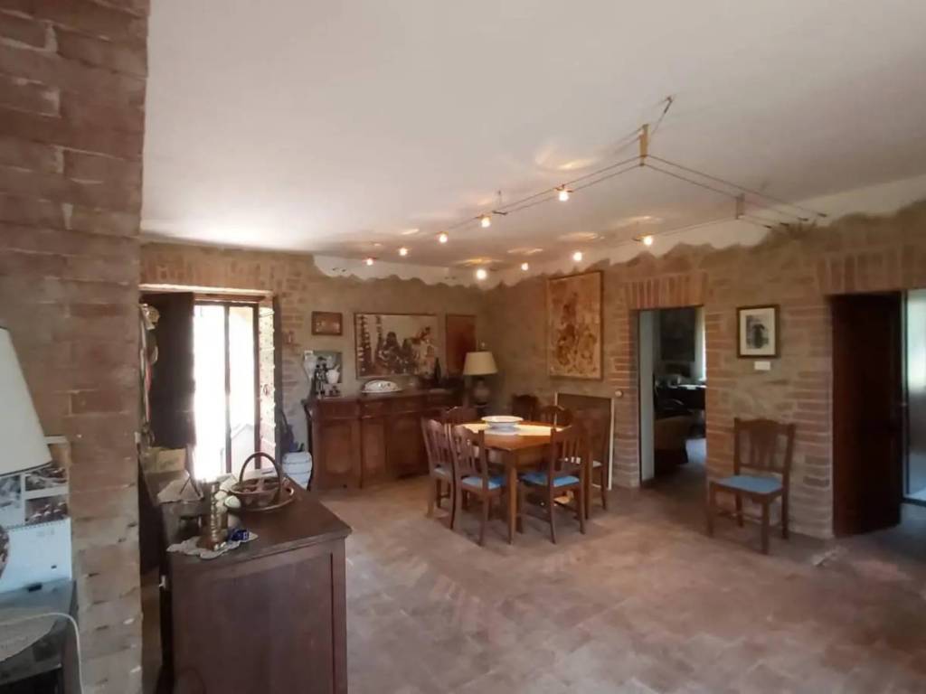 casa indipendente in vendita a Perugia in zona Canneto