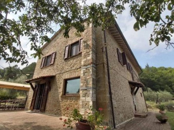 casa indipendente in vendita a Perugia in zona Montelaguardia