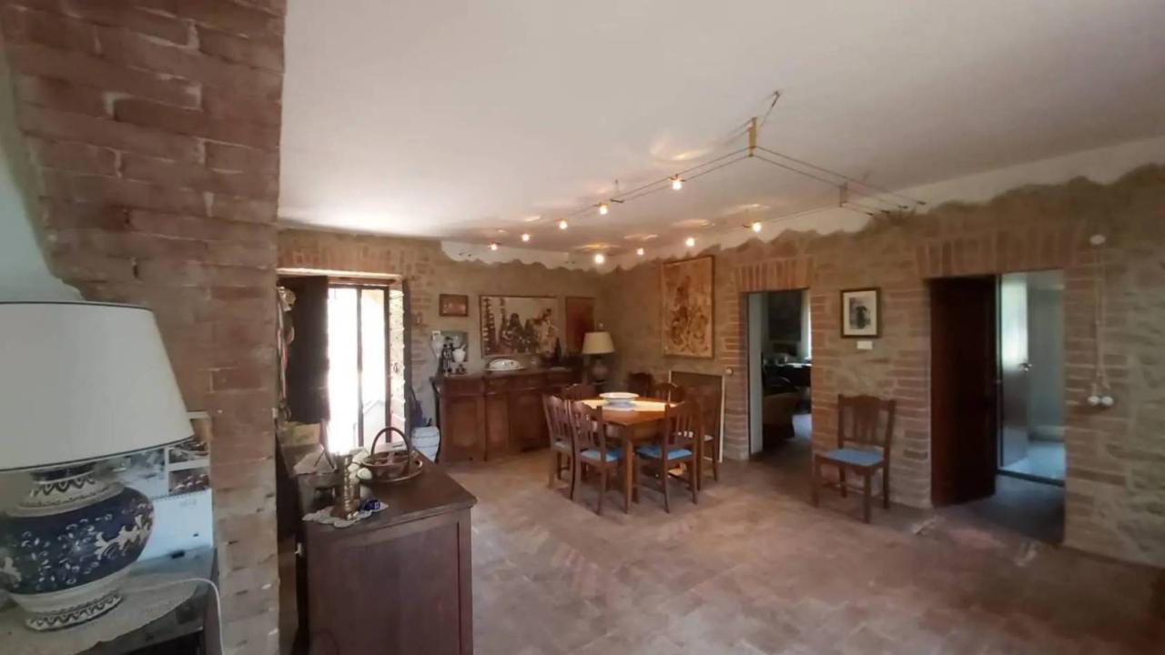 casa indipendente in vendita a Perugia in zona Centro Città