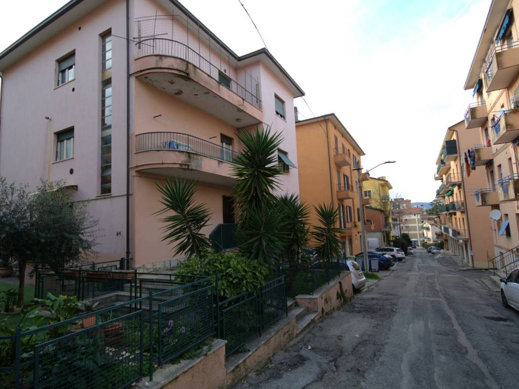 appartamento in vendita a Perugia in zona Prepo