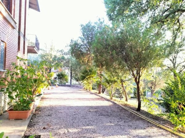 casa indipendente in vendita a Perugia in zona Cordigliano