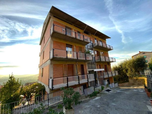 appartamento in vendita a Perugia in zona Lacugnano