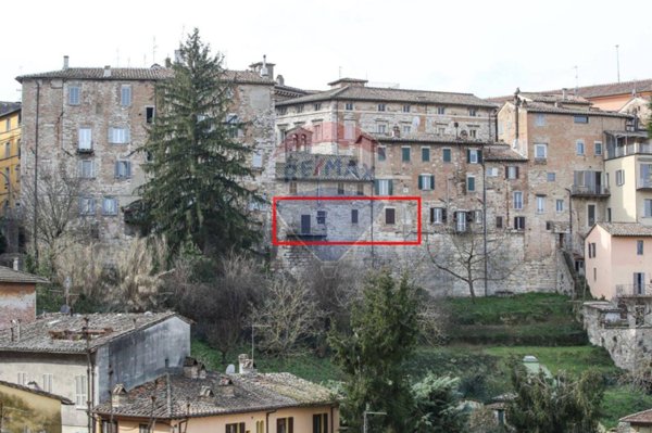 appartamento in vendita a Perugia in zona Centro Città
