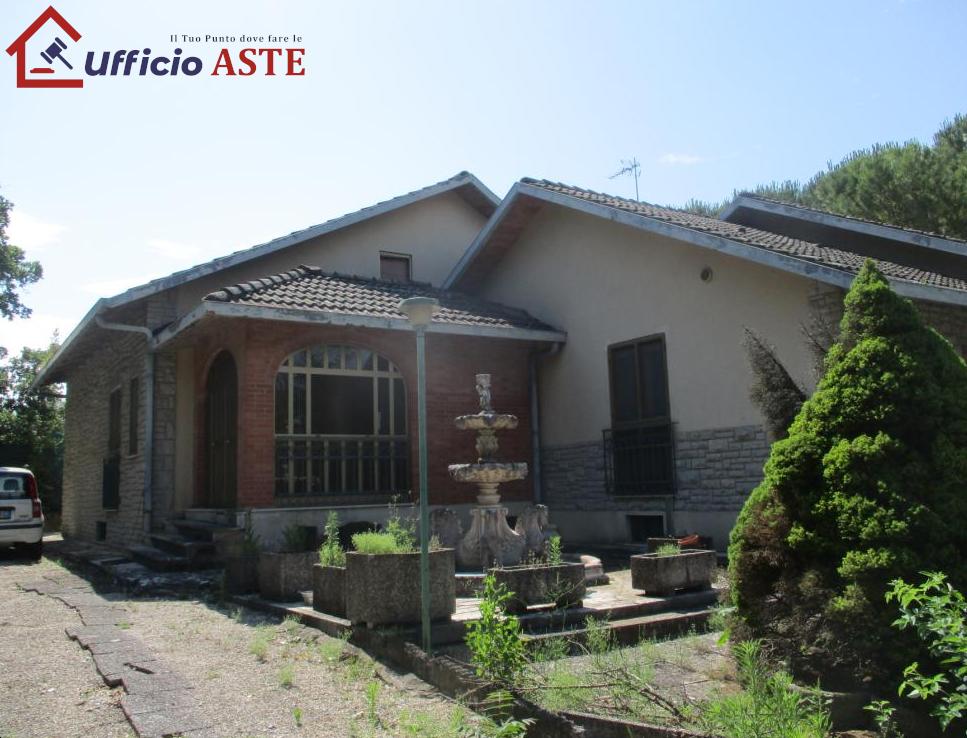 casa indipendente in vendita a Perugia