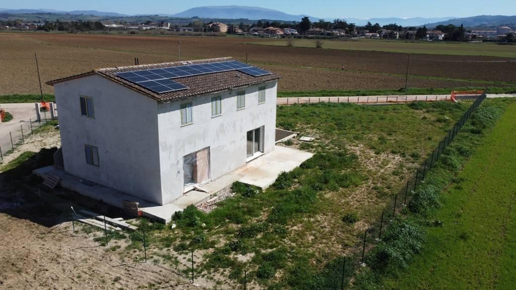 casa indipendente in vendita a Perugia in zona San Martino In Campo