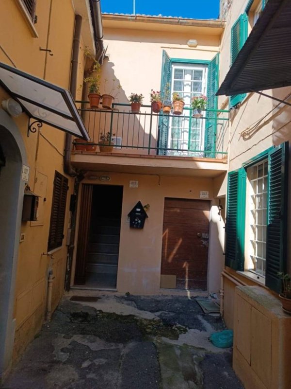appartamento in vendita a Perugia in zona Centro Città
