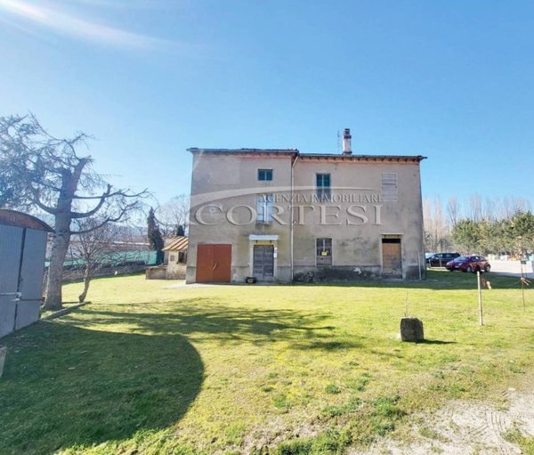 casa indipendente in vendita a Perugia in zona Villa Pitignano