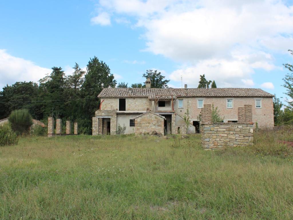 casa indipendente in vendita a Perugia in zona Casa del Diavolo