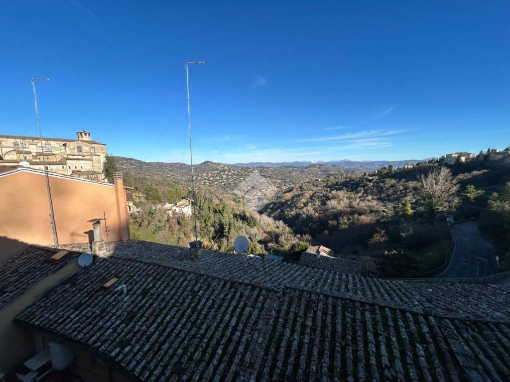 appartamento in vendita a Perugia in zona Centro Città