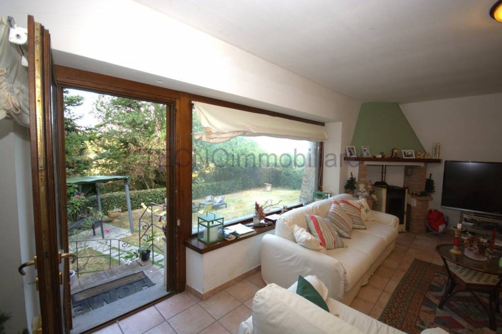 casa indipendente in vendita a Perugia in zona Montelaguardia
