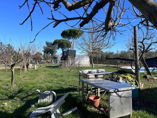 terreno agricolo in vendita a Perugia in zona Castel del Piano