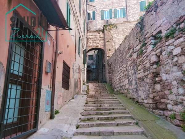 appartamento in vendita a Perugia in zona Centro Città