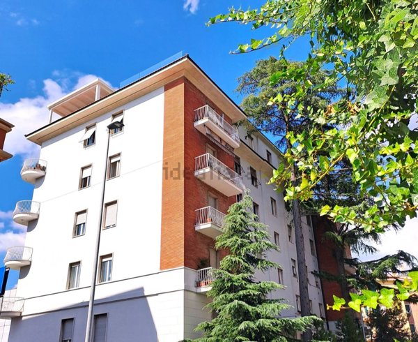 appartamento in vendita a Perugia in zona XX Settembre