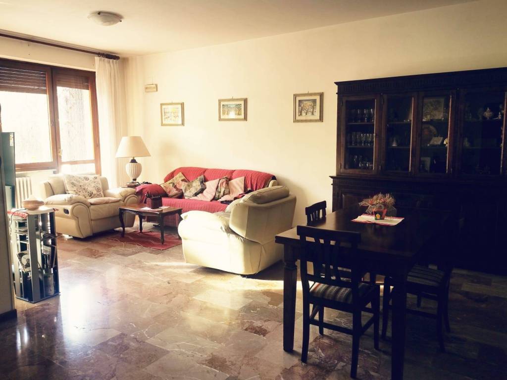 appartamento in vendita a Perugia in zona Filosofi