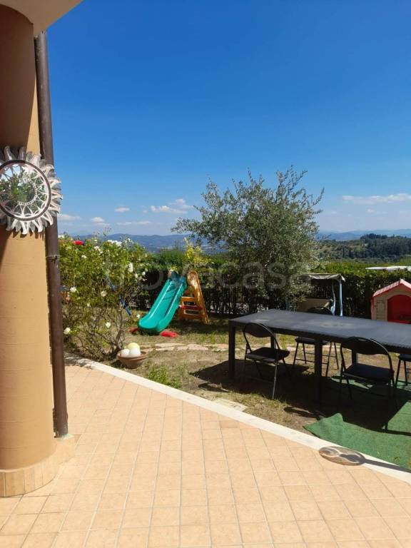 appartamento in vendita a Perugia in zona Montelaguardia