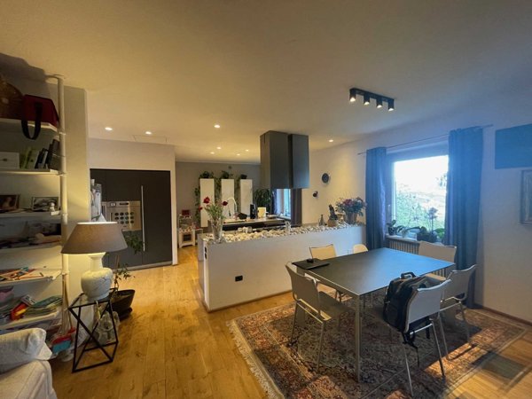 casa indipendente in vendita a Perugia in zona Centro Città