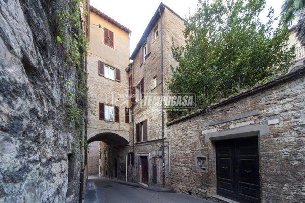 appartamento in vendita a Perugia in zona Centro Città