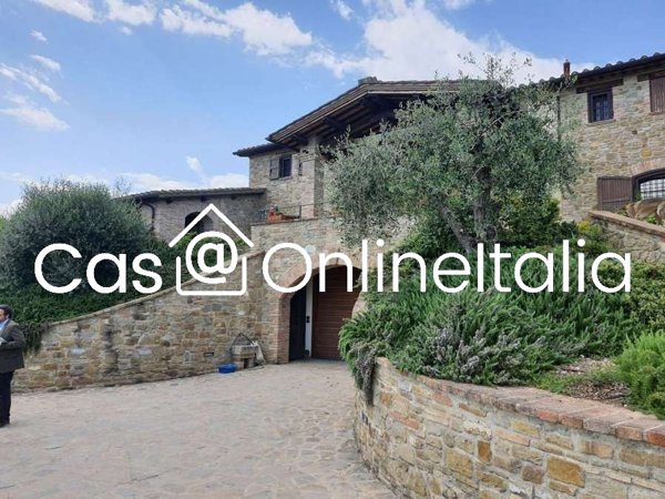 casa indipendente in vendita a Perugia in zona Villa Pitignano