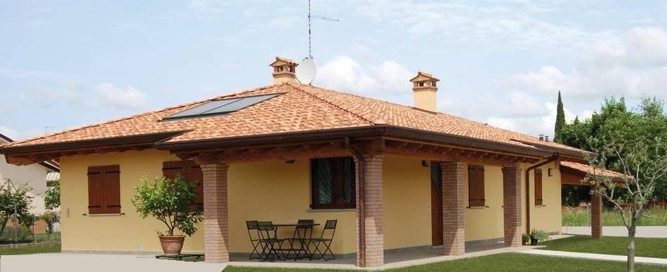 casa indipendente in vendita a Perugia in zona Collestrada