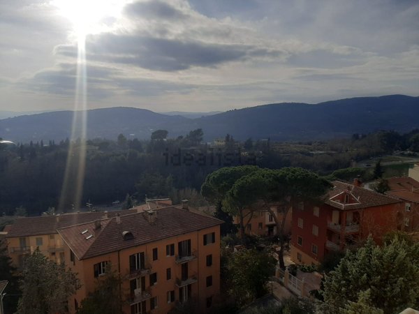 appartamento in vendita a Perugia in zona Elce