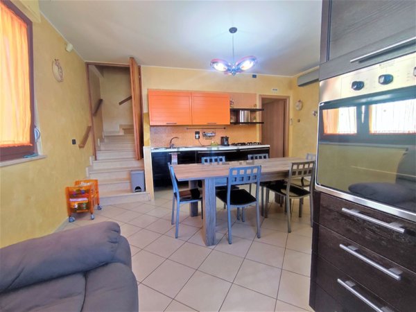 appartamento in vendita a Perugia in zona Collestrada