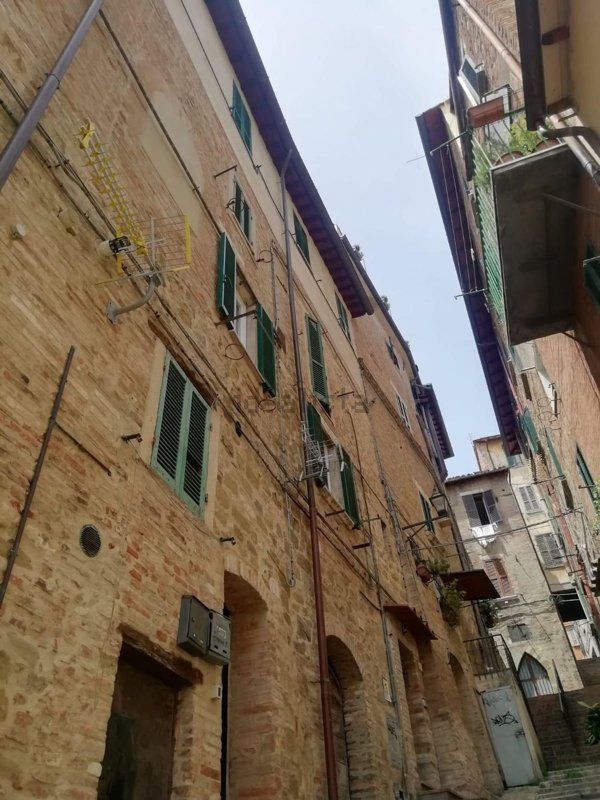appartamento in vendita a Perugia in zona Centro Città