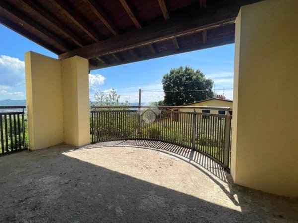 casa indipendente in vendita a Perugia in zona Cordigliano