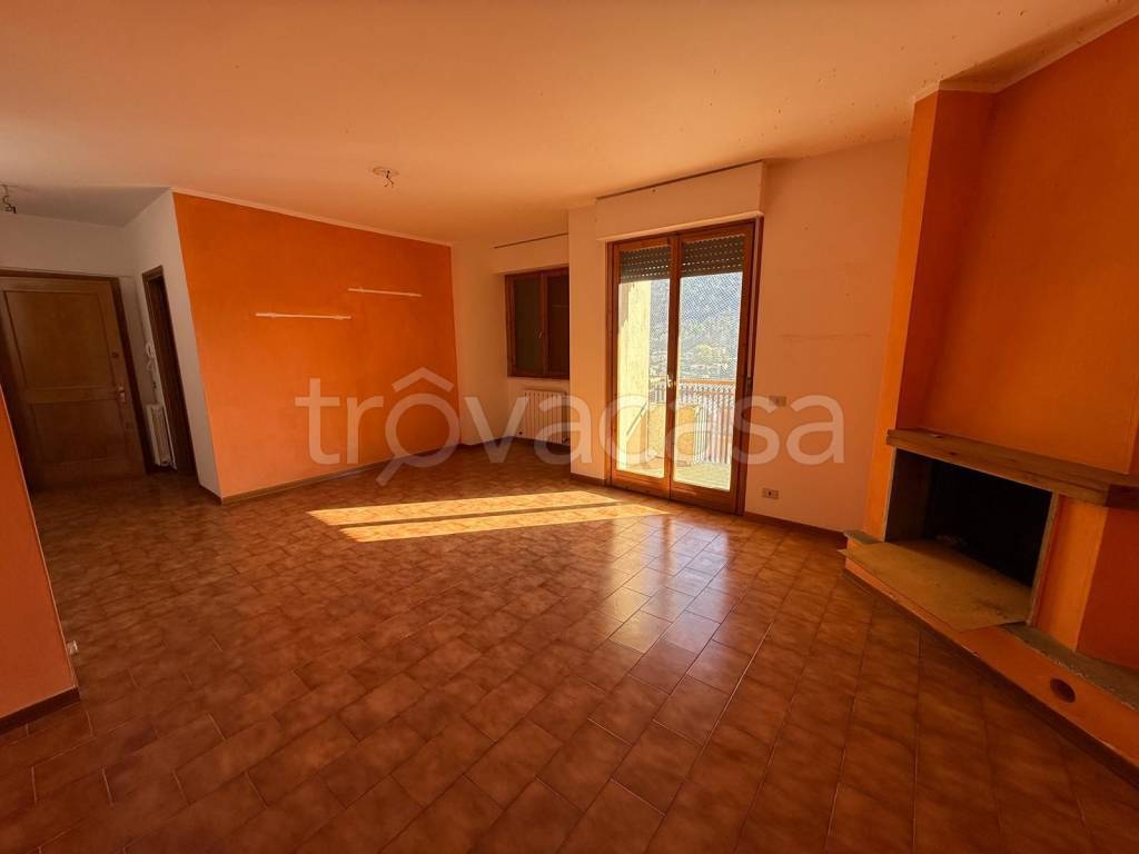 appartamento in vendita a Perugia in zona Ferro di Cavallo