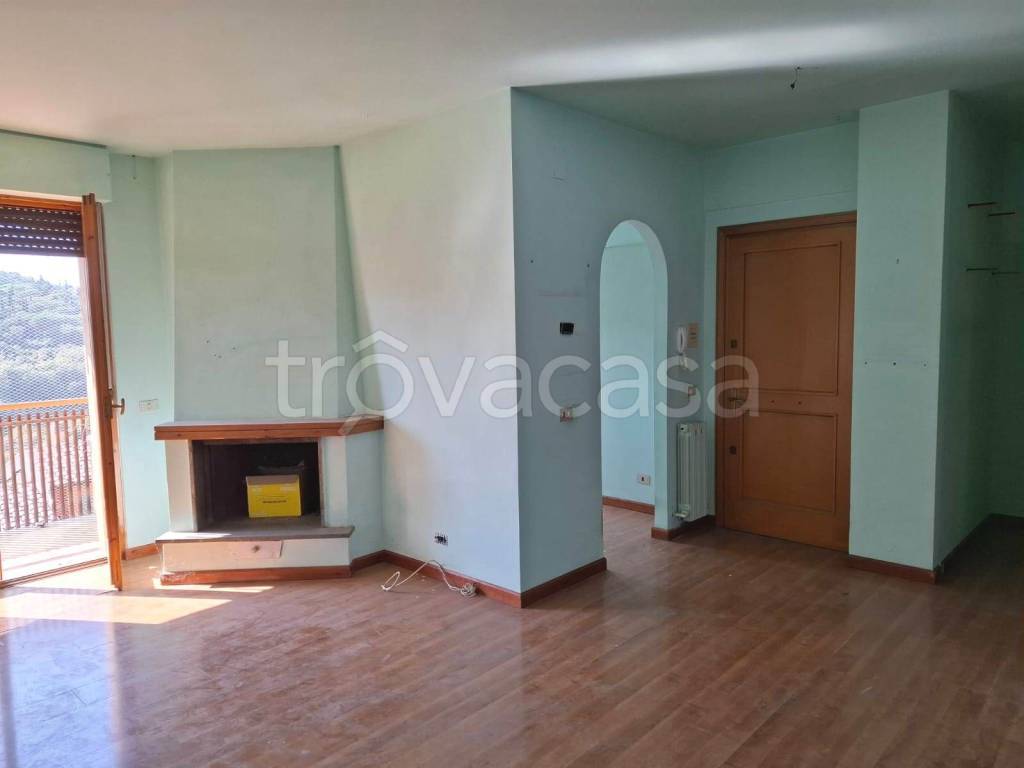 appartamento in vendita a Perugia in zona Ferro di Cavallo