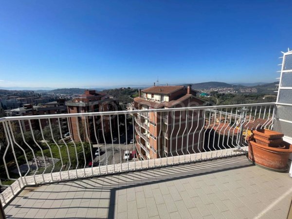 appartamento in vendita a Perugia in zona Elce