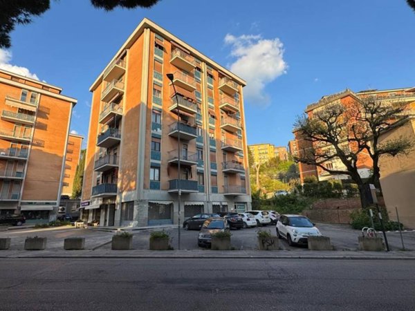 appartamento in vendita a Perugia in zona Centro Città