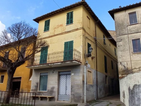 casa indipendente in vendita a Perugia in zona Castel del Piano