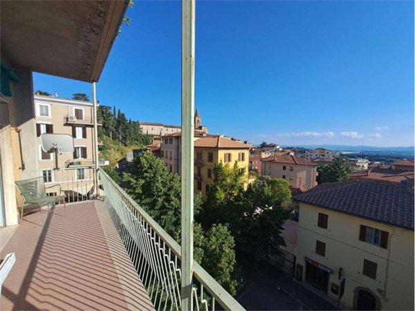 appartamento in vendita a Perugia in zona Centro Città