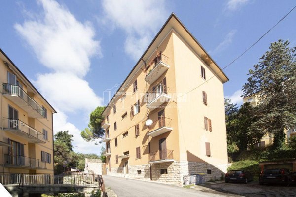 appartamento in vendita a Perugia in zona Elce