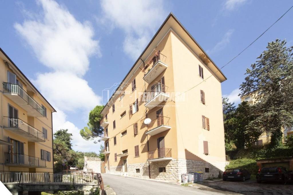 appartamento in vendita a Perugia in zona Elce
