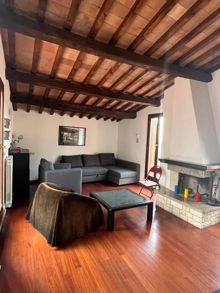 appartamento in vendita a Perugia in zona Centro Città