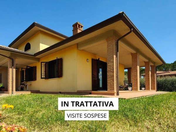 casa indipendente in vendita a Perugia in zona Pila