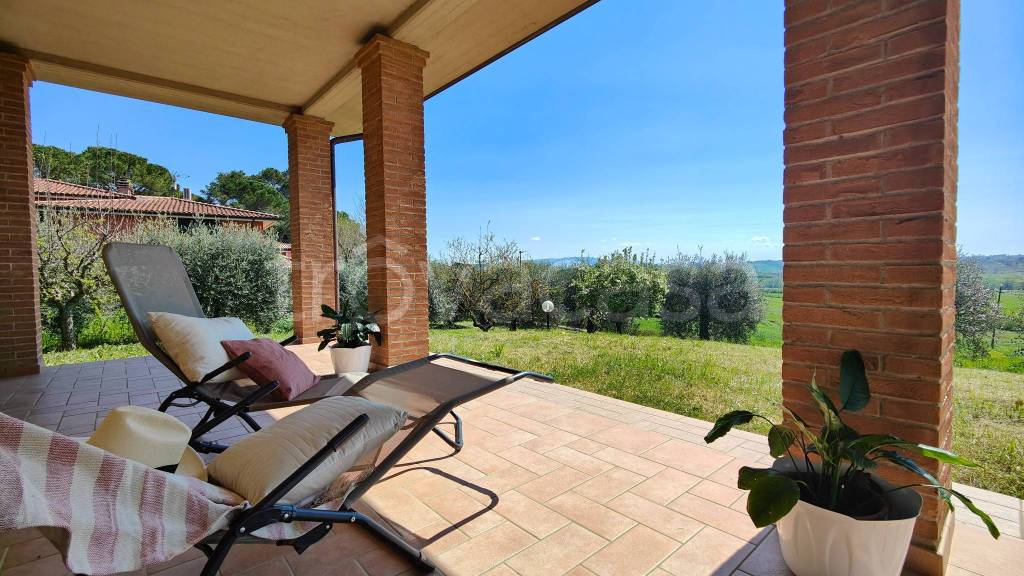 casa indipendente in vendita a Perugia in zona Pila