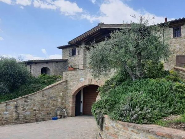 casa indipendente in vendita a Perugia in zona Ponte Felcino