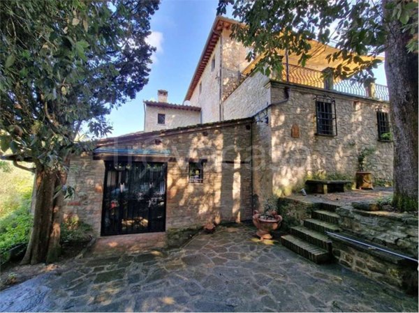 casa indipendente in vendita a Perugia in zona Ponte Pattoli