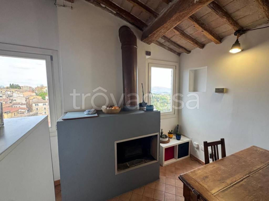 appartamento in vendita a Perugia in zona Centro Città