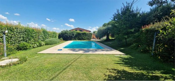 casa indipendente in vendita a Perugia in zona Monteluce