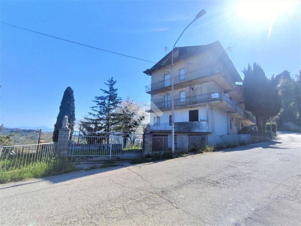 appartamento in vendita a Perugia in zona Colombella