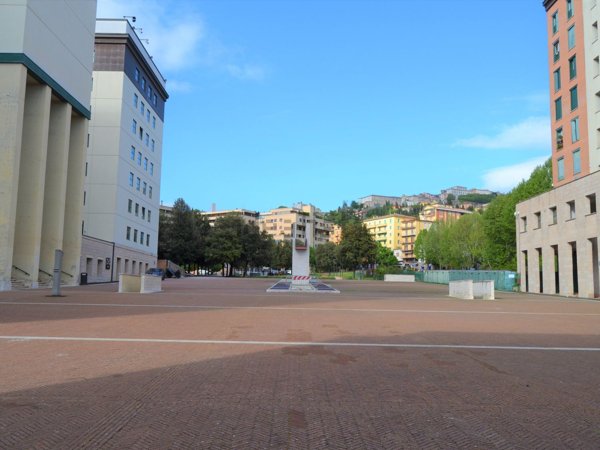 ufficio in vendita a Perugia in zona XX Settembre