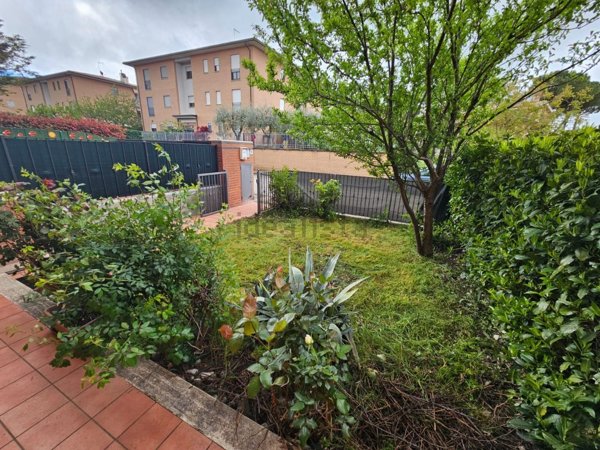 casa indipendente in vendita a Perugia in zona Pila